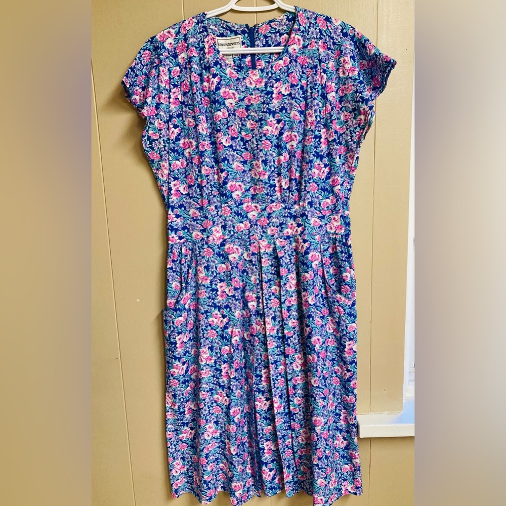 Vintage Karin Stevens Floral Dress in Blue and Pink